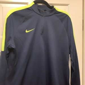 Womens nike 1/4 zip